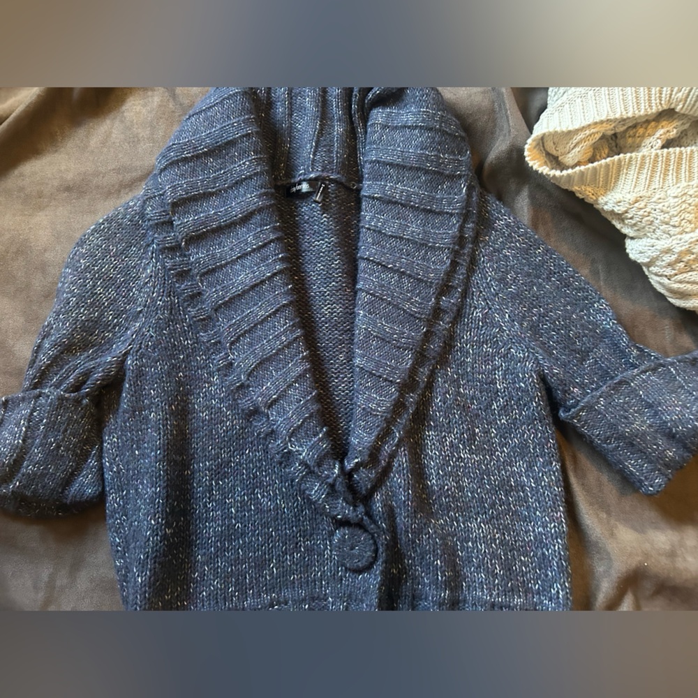 Cardigan - Picture 4 of 6